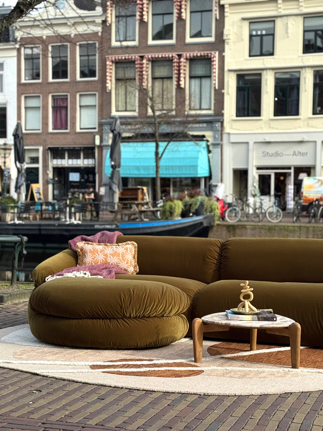 Bank Sunday forest showmodel