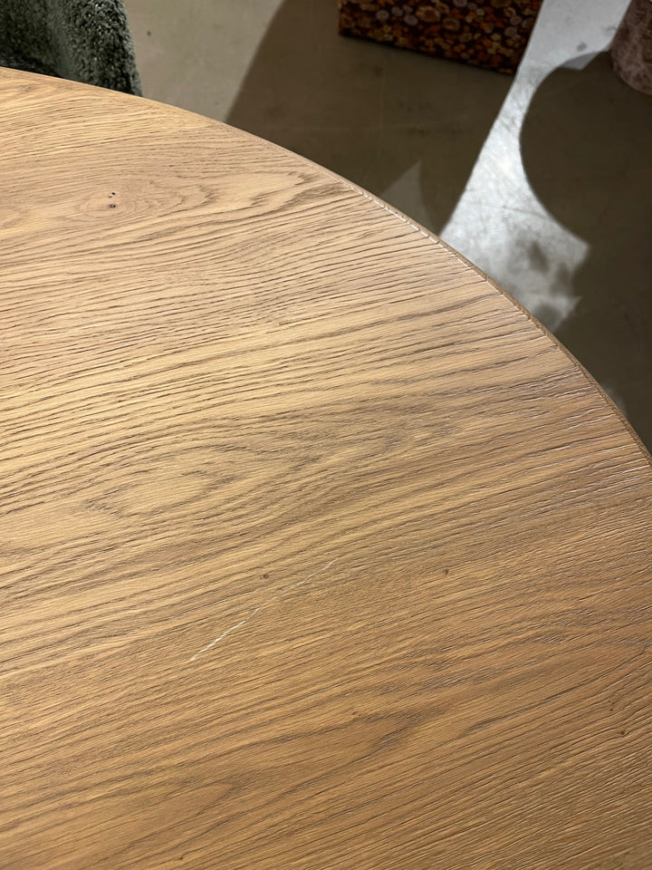 Showmodel Eettafel Ezra