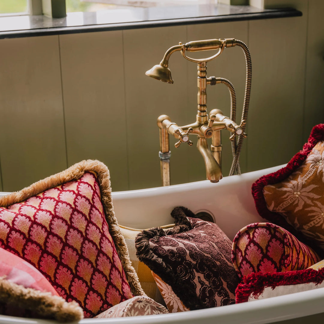 Kussen Palais Jessica Bordeaux & Rose X Laura Karamel