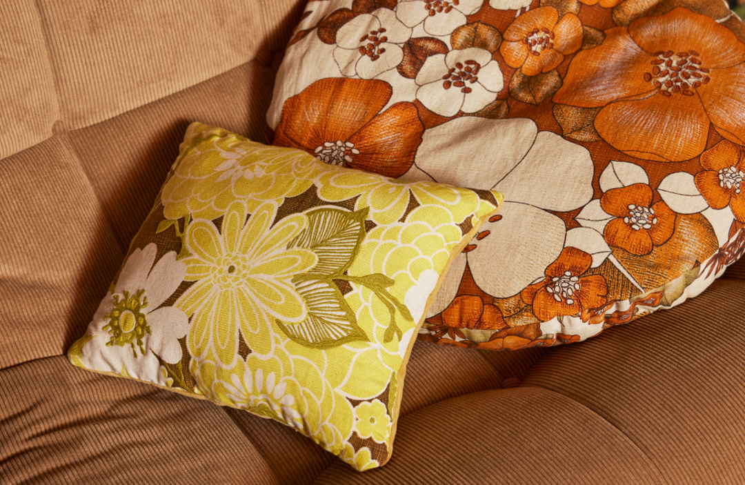Kussen vintage floral stitched